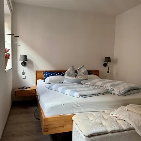 Lifestyle Boutique Direkt Am Marktplatz * Sankt Gilgen